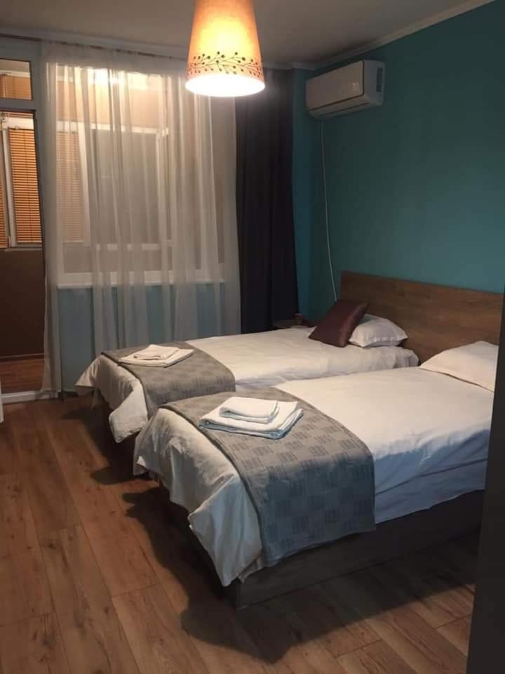 Center Apartment Shumen Ngoại thất bức ảnh